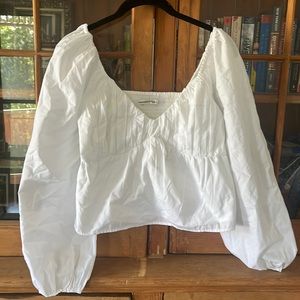 Abercrombie puff sleeve white blouse new with tags cropped